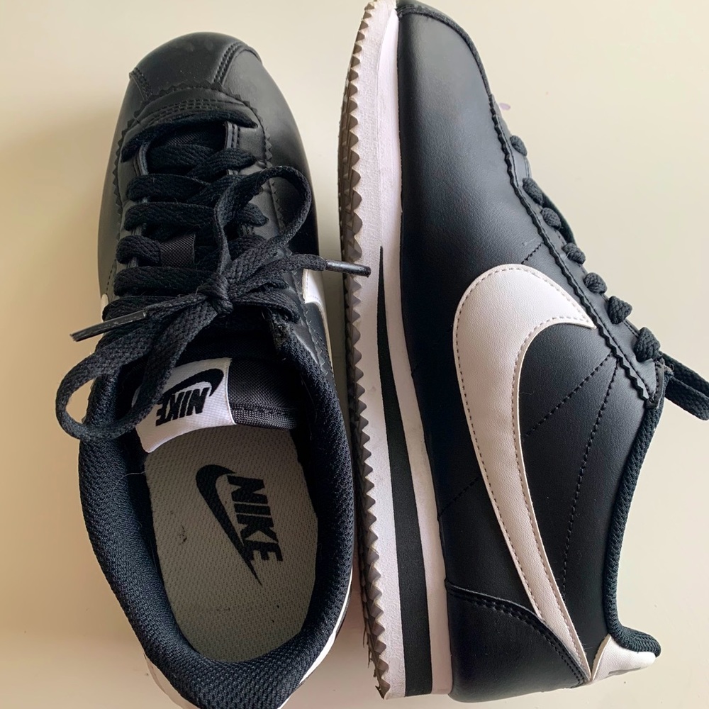 Nike Women’s Classic Cortez Leather